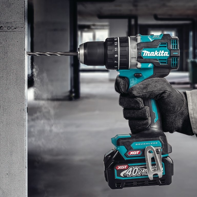 makita cordless drill (medium)